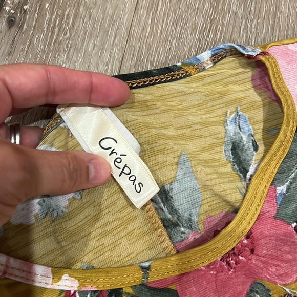 Fun fall tunic style top.  Mustard yellow, green, blue, pink, white - Picture 2 of 2